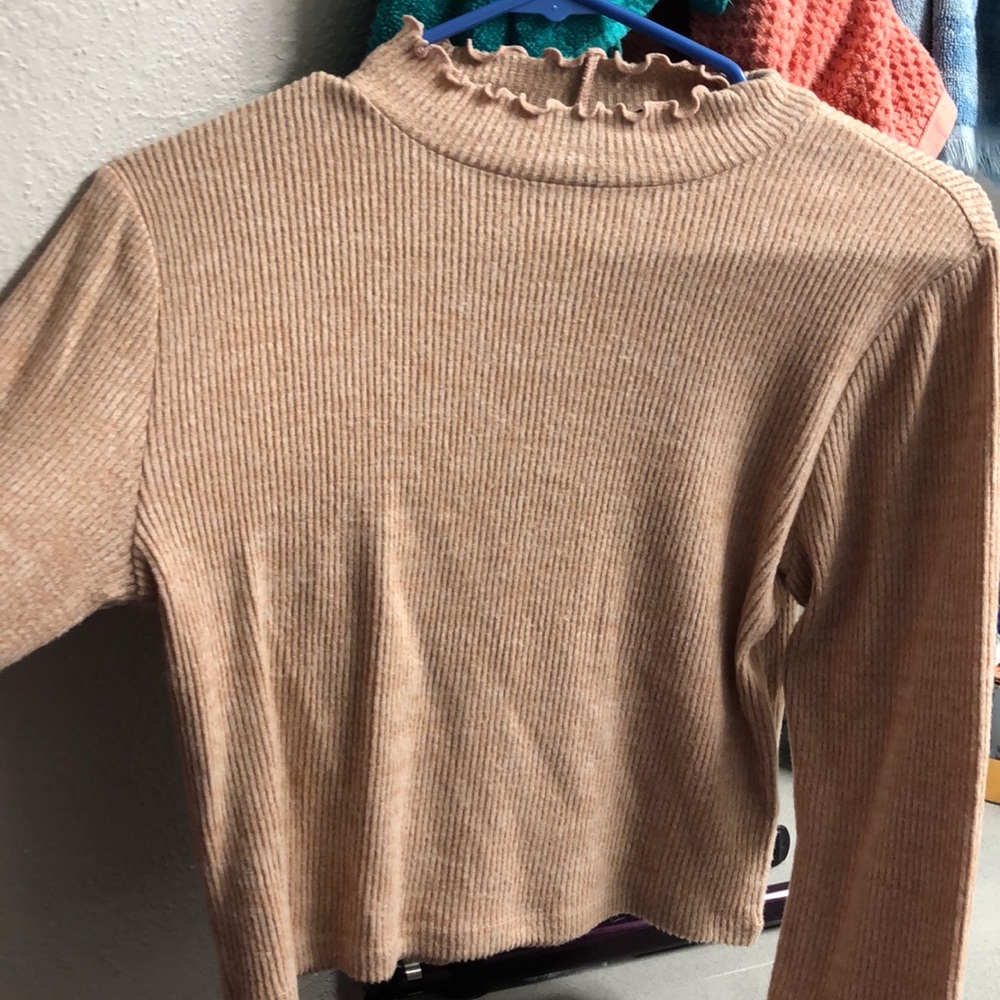 Forever 21 turtle neck crop top